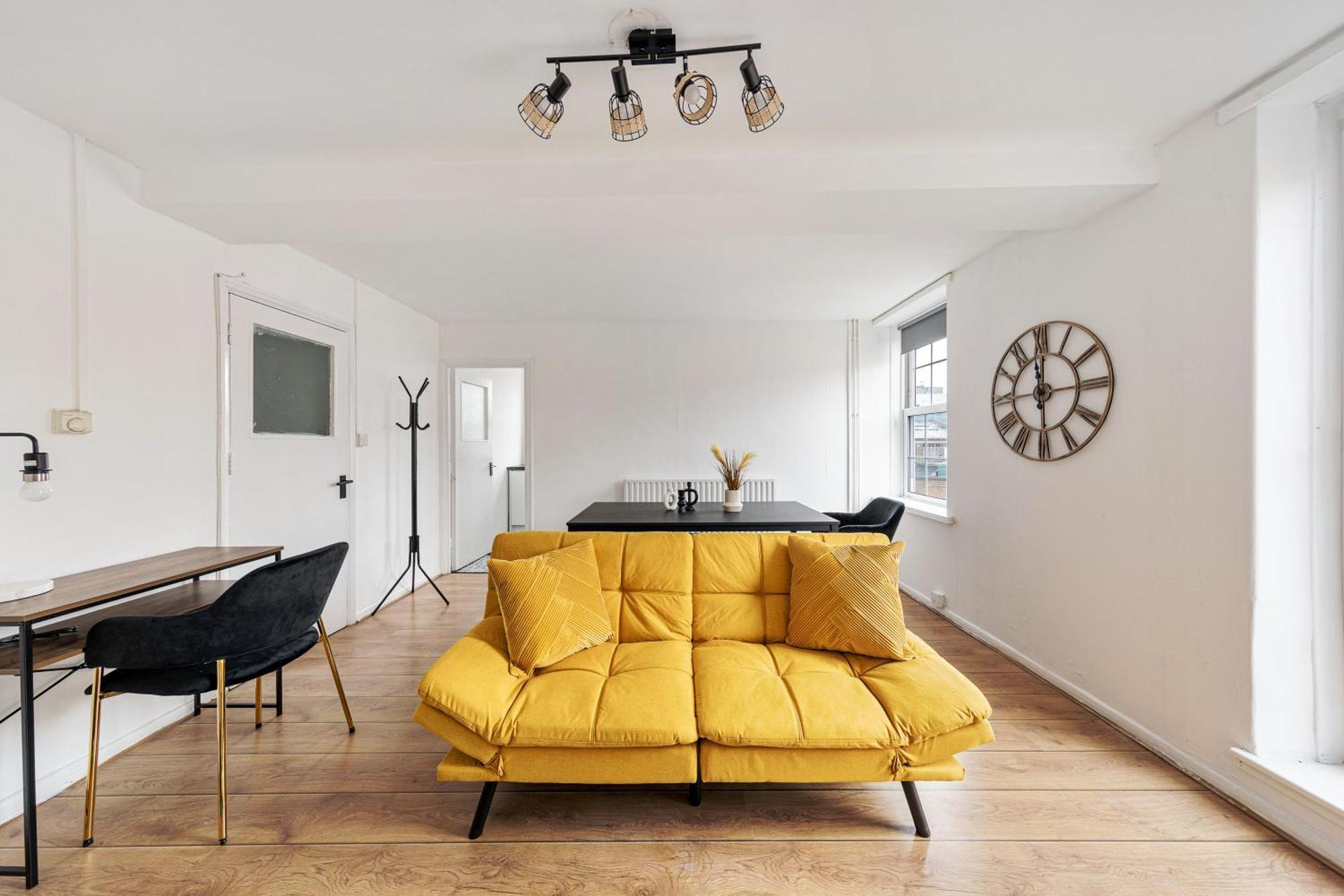 Sleek Shoreditch Hideout - 2 Bed Gem With Balcony In Central London Londres Exterior foto