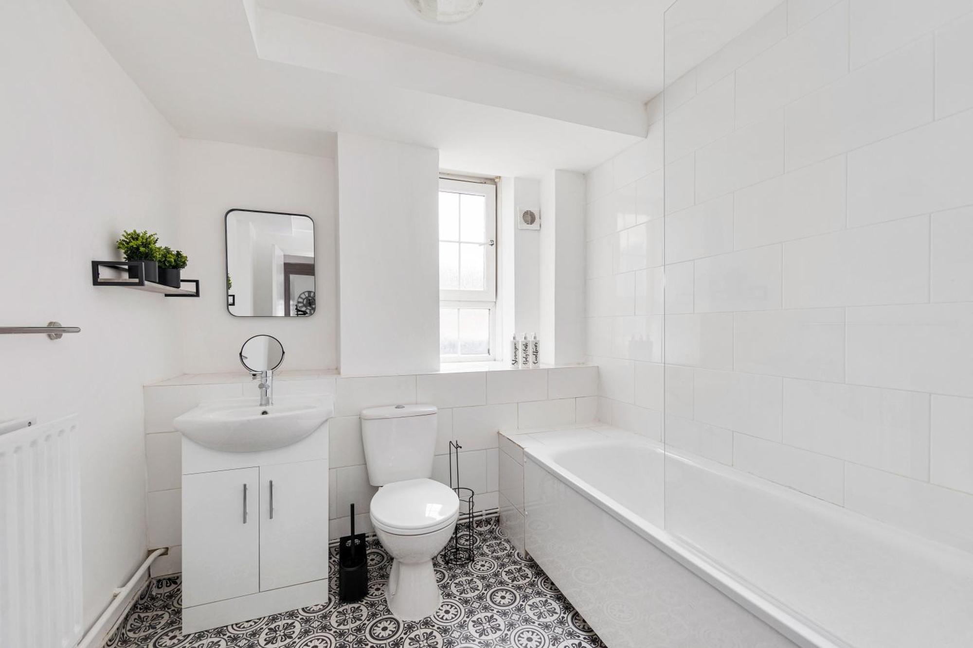 Sleek Shoreditch Hideout - 2 Bed Gem With Balcony In Central London Londres Exterior foto